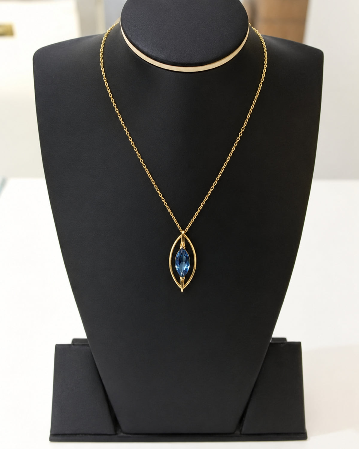 Visionary Pendant – London Blue Topaz
